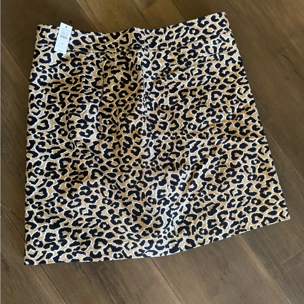 NWT! Talbots leopard print knee length skirt